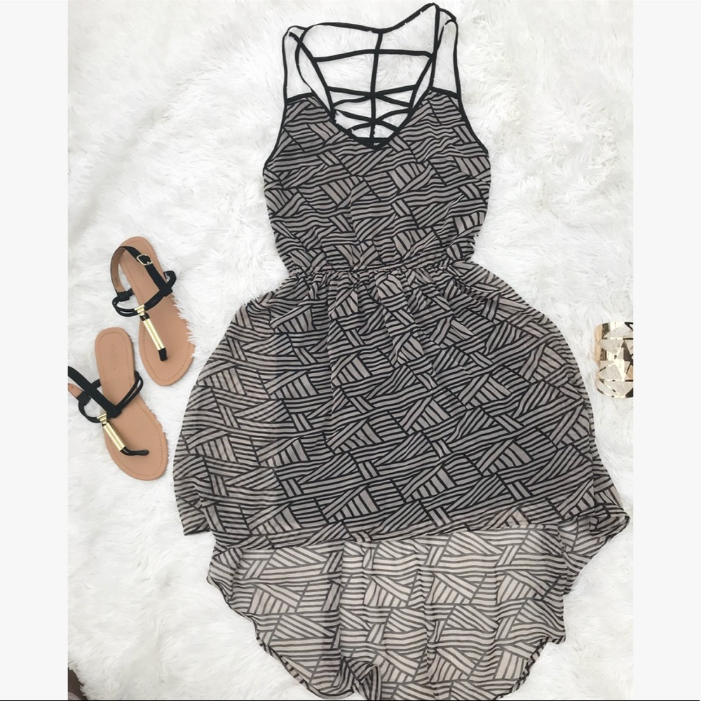 Dress - Picture 9 of 11
